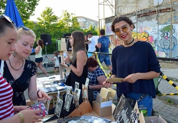 Креативный Черноморск: летняя ярмарка «Комильфо» встретила..., фото-1 Креативный Черноморск: летняя ярмарка «Комильфо» встретила гостей (фото), фото-1