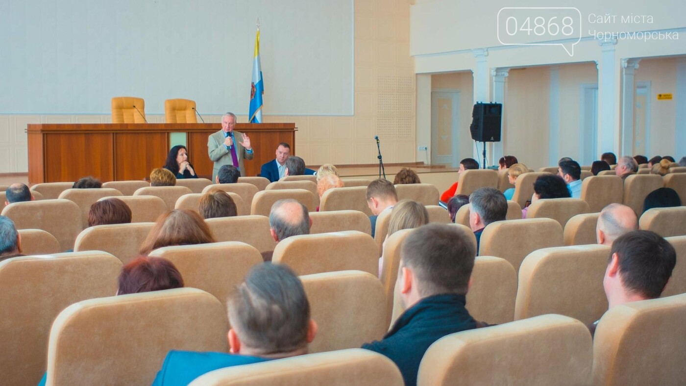 Предпринимателям Черноморска напомнили о новых правилах бла..., фото-6 Предпринимателям Черноморска напомнили о новых правилах благоустройства, фото-6