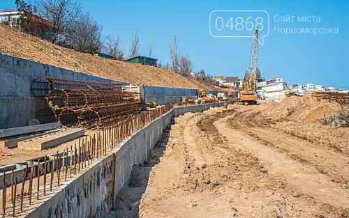 Работы по берегоукреплению в Черноморске продолжаются, фото-2 Работы по берегоукреплению в Черноморске продолжаются, фото-2