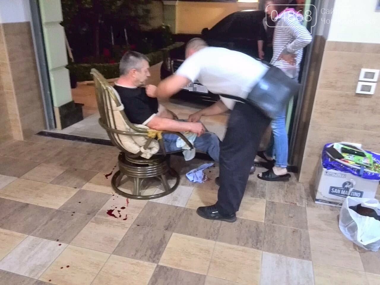 В Черноморске стреляли в депутата горсовета, фото-6 В Черноморске стреляли в депутата горсовета, фото-6