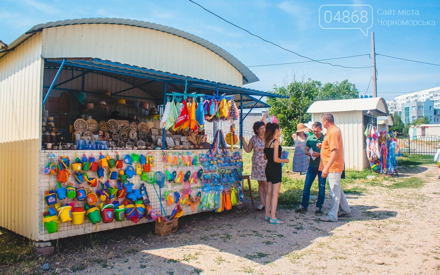 Торговые точки без документов начали демонтировать с пляжа..., фото-8 Торговые точки без документов начали демонтировать с пляжа Черноморска, фото-8