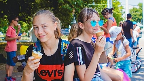Летний праздник с мороженым и воздушными шарами на гироборде, фото-2 Летний праздник с мороженым и воздушными шарами на гироборде, фото-2