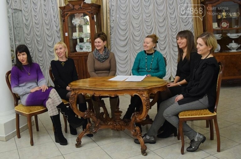 «И всё-таки, мир прекрасен»: 5 молодых художниц Черноморска..., фото-3 «И всё-таки, мир прекрасен»: 5 молодых художниц Черноморска – против тьмы и холода, фото-3