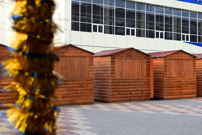 Новогодняя ярмарка и праздничная торговля: приметы Нового г..., фото-2 Новогодняя ярмарка и праздничная торговля: приметы Нового года наполняют Черноморск, фото-2