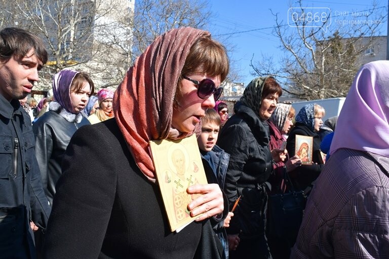 В Черноморске прошёл Крестный ход с молитвой о мире, фото-2 В Черноморске прошёл Крестный ход с молитвой о мире, фото-2
