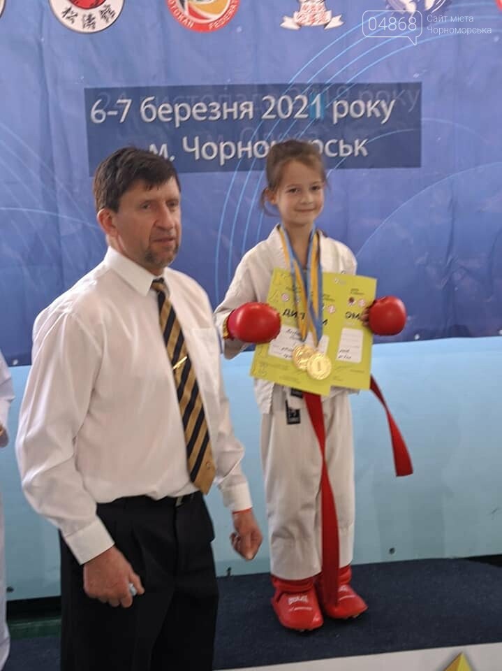 Каратисты из Черноморска приняли участие во Всеукраинском турнире, фото-4