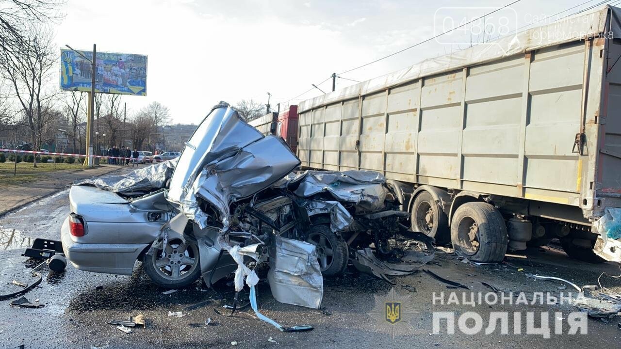 Сильнейшее столкновение: в результате ДТП погибли несоверш..., фото-3 Сильнейшее столкновение: в результате ДТП погибли несовершеннолетние девушки, фото-3