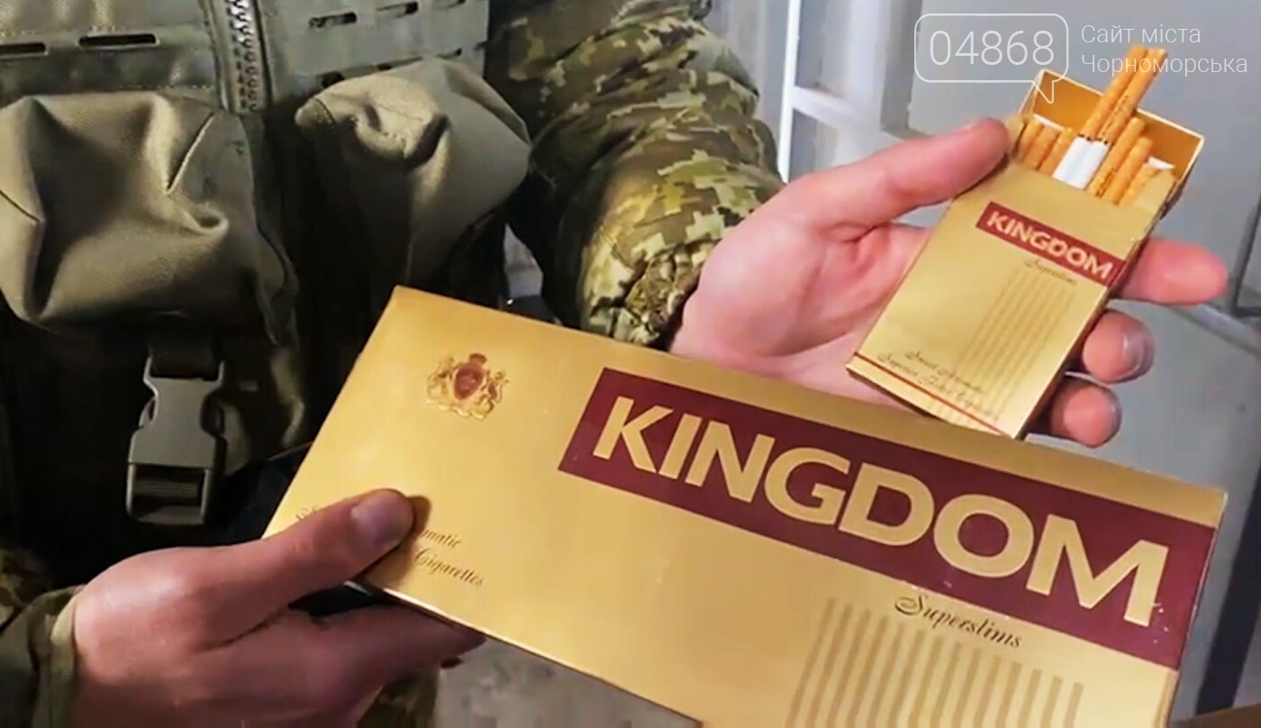 Контрабанда на 20 млн: в порту Черноморск задержали крупную партию сигарет, фото-4