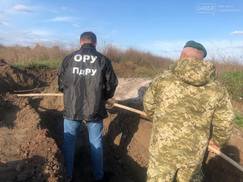 Пограничники обнаружили трубопровод для контрабандной перекачки спирта, фото-3