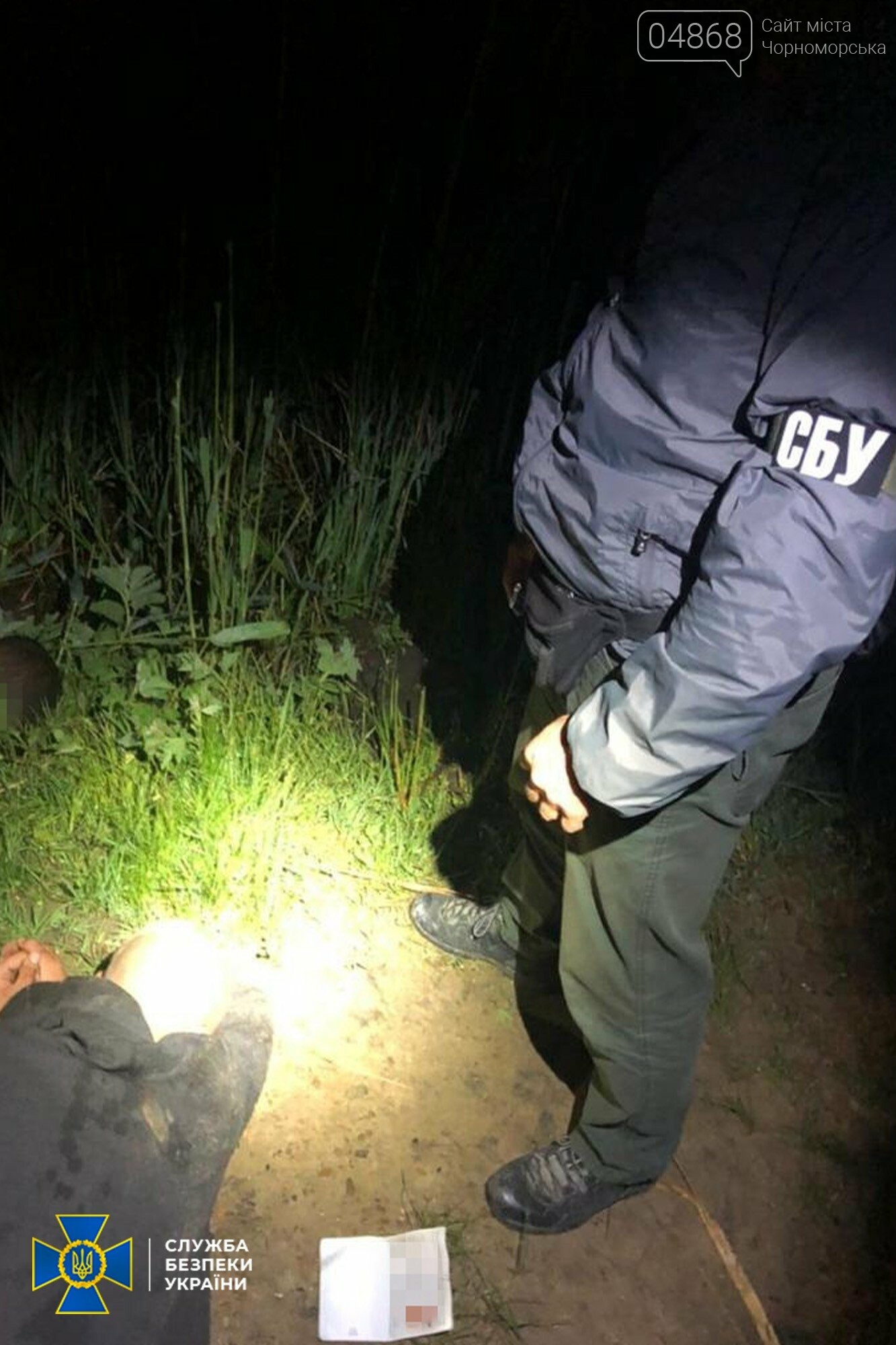 СБУ разоблачила преступную группу: переправляли мигрантов, оружие, товары, фото-2