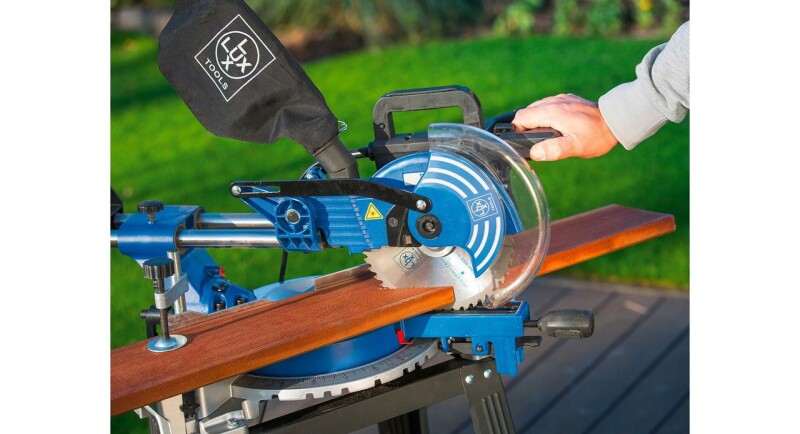 Торцовочная пила на станине LUX-TOOLS ZKGS-1600A 1600вт диск Ø 210 мм - Зображення 1