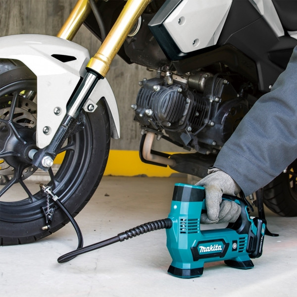 Аккумуляторный компрессор Makita MP100DZ 12v - Зображення 4