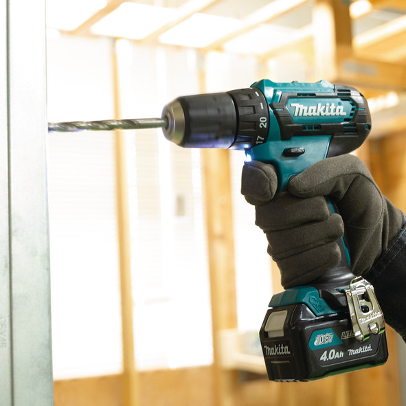 Аккумуляторный шуруповерт Makita DF333DWME - Зображення 1