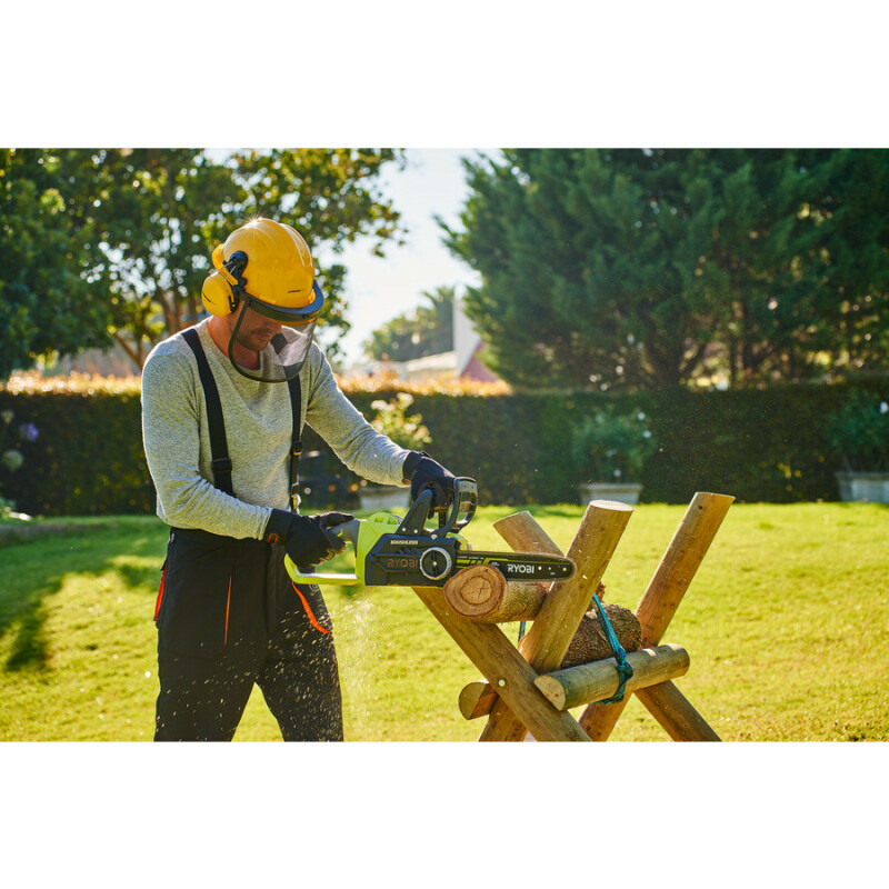 Аккумуляторная бесщеточная цепная пила  RYOBI OCS1830 ONE+ 18 V - Зображення 4