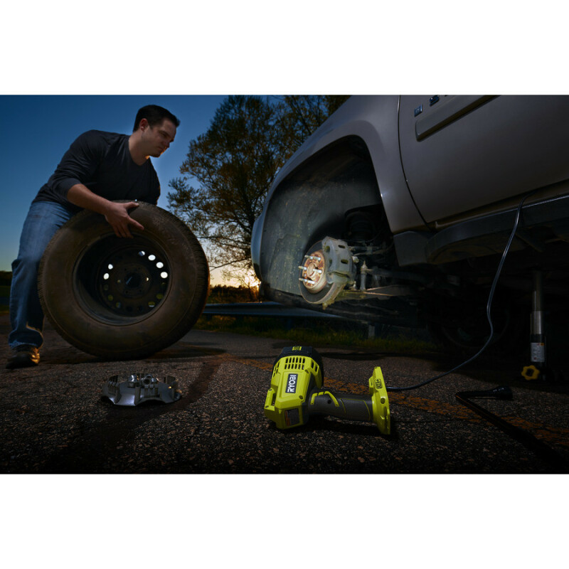 Светодиодный аккумуляторный фонарь RYOBI R18SPL ONE+ - Зображення 3