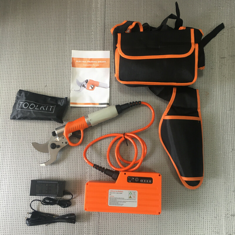 Аккумуляторный секатор SAKUMA SC-3602