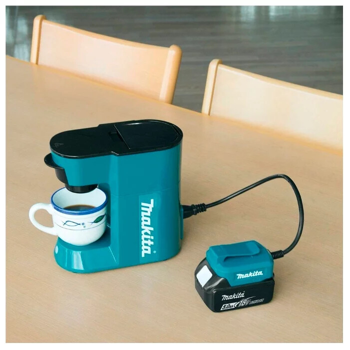 Аккумуляторная кофеварка Makita DCM500Z - Зображення 2