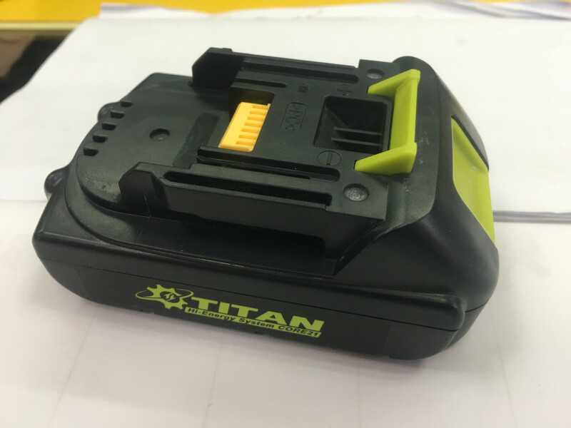 Батарея Li-ion 21В/ 3,0-Ah, TITAN PBL2130 HI-EE - Зображення 2