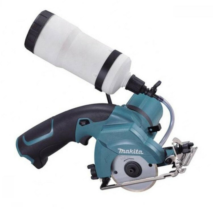 Аккумуляторная алмазная дисковая пила Makita CC300DZ (без АБК)