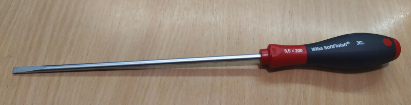 Отвертка прямой шлиц Wiha SoftFinish SL 5.5x200