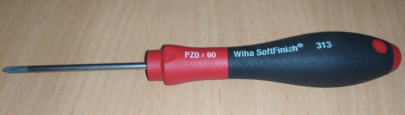 Отвертка крестовая Wiha-SoftFinish PZ 0x60