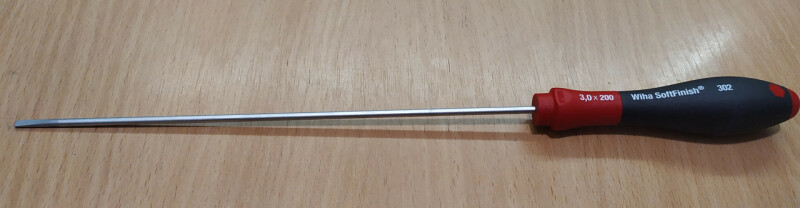 Отвертка прямой шлиц Wiha SoftFinish SL 3x200