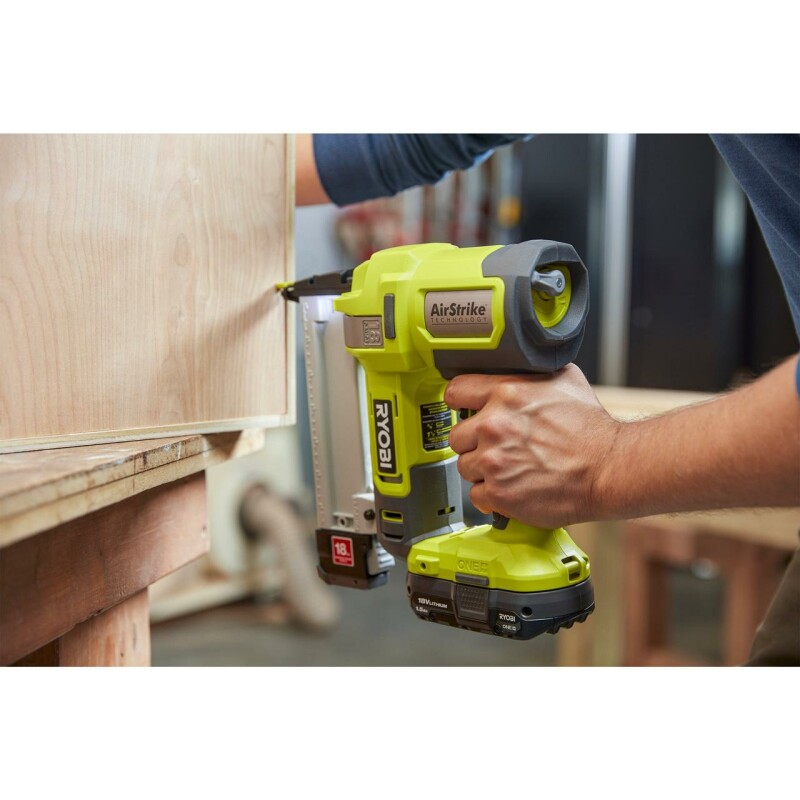 Аккумуляторный гвоздезабиватель RYOBI ONE+ R18GN18-0 - Зображення 9