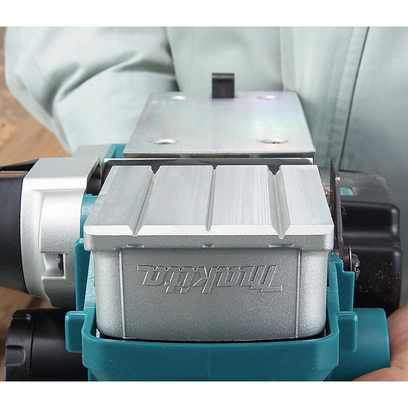 Электрорубанок Makita KP0810 82mm 850вт - Зображення 3