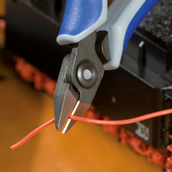 Прецизионные кусачки боковые для электроники KNIPEX 79 32 125