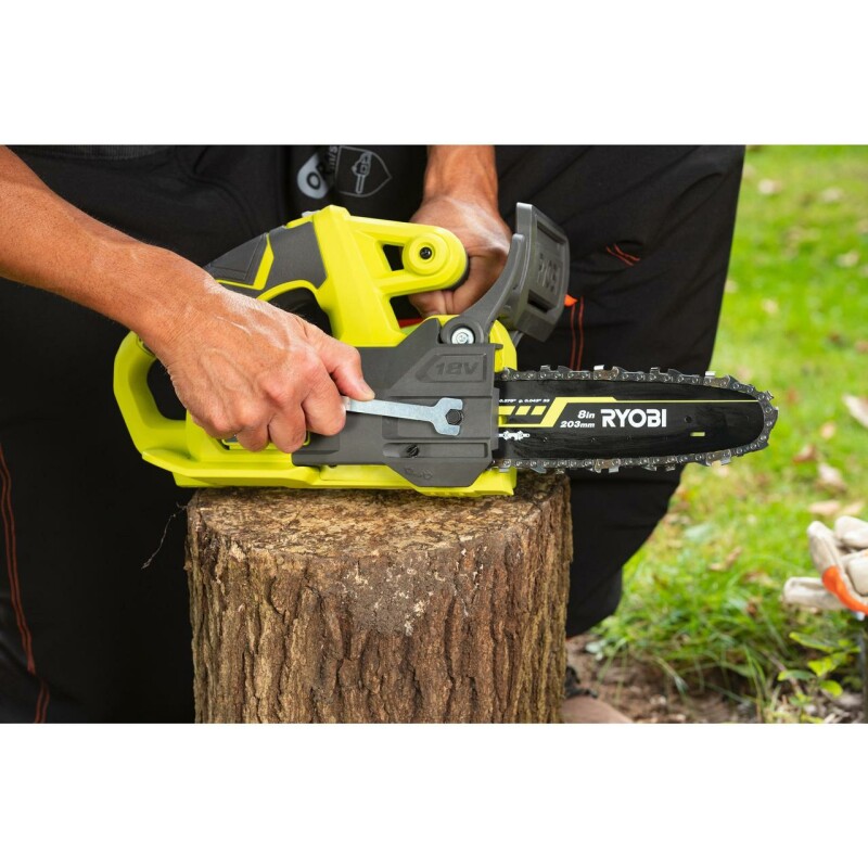 Аккумуляторная компактная цепная пила с шиной 20см RYOBI RY18CS20A-0 - Зображення 8