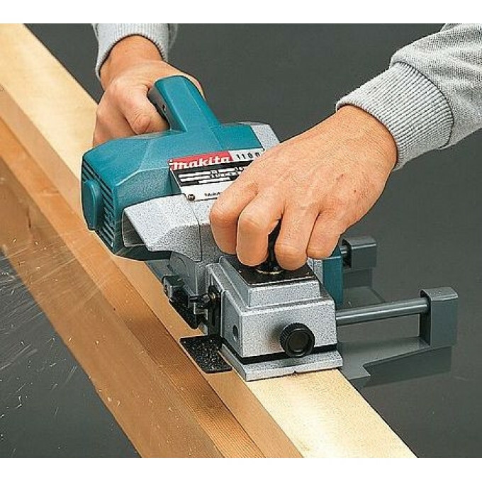 Рубанок Makita 1100 950вт 82мм - Зображення 2