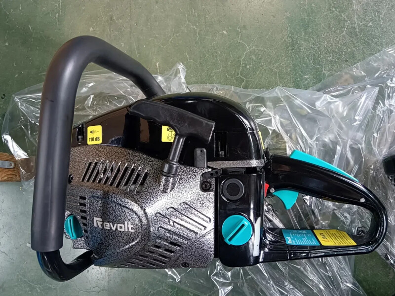 Пила цепная бензиновая Revolt GS4800 58 см³ - Зображення 1