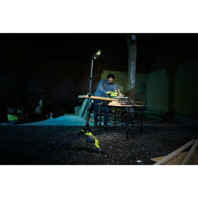 Аккумуляторный светильник со штативом RYOBI R18TL-0 ONE+  18V - Зображення 5