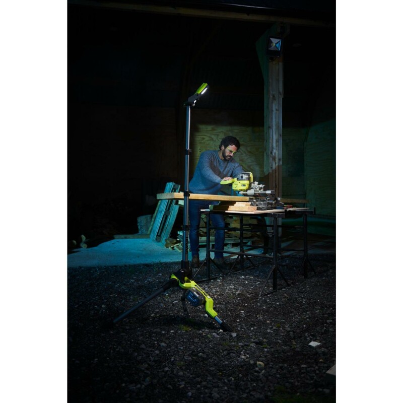 Аккумуляторный светильник со штативом RYOBI R18TL-0 ONE+  18V - Зображення 6