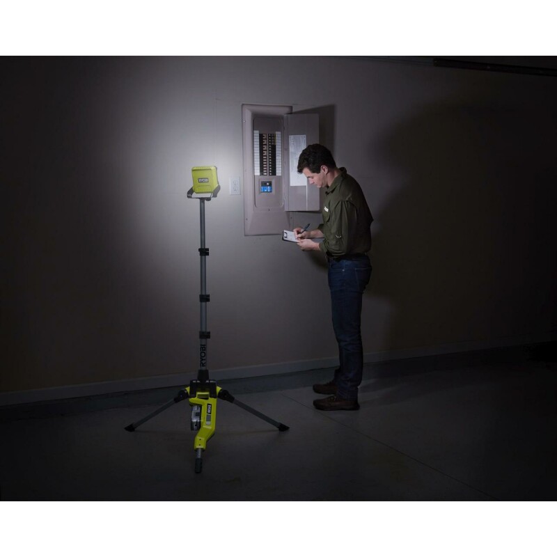 Аккумуляторный светильник со штативом RYOBI R18TL-0 ONE+  18V - Зображення 9