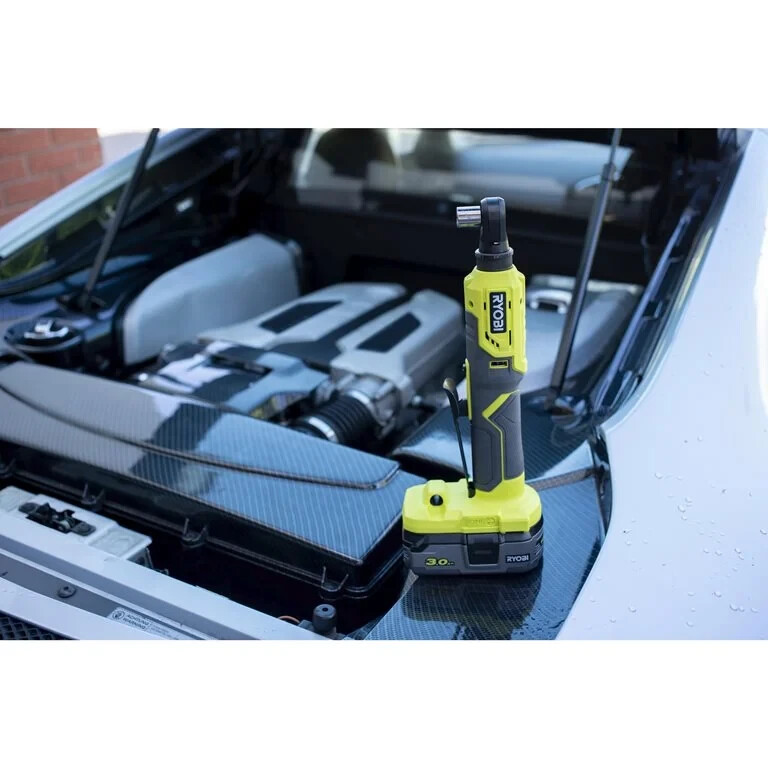 Аккумуляторная трещотка 1/4" RYOBI R18RW2-0  60nm