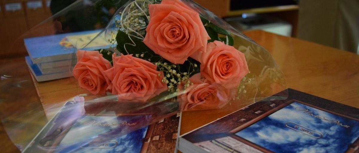 Юбилейный торт, цветы и книги: в Черноморске отпраздновали 35-летие... Юбилейный торт, цветы и книги: в Черноморске отпраздновали 35-летие ЛитО им. Домрина, Ирина Владимировна Василенко
