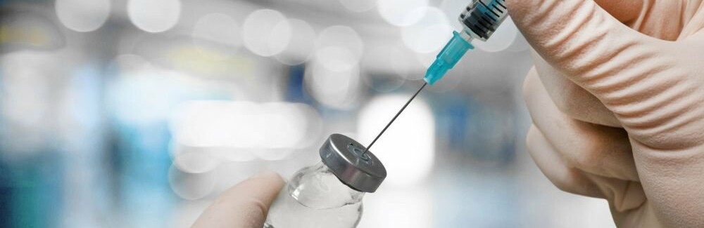 Иммунолог заявил, что сегодняшние вакцины осенью будут неэффективны 