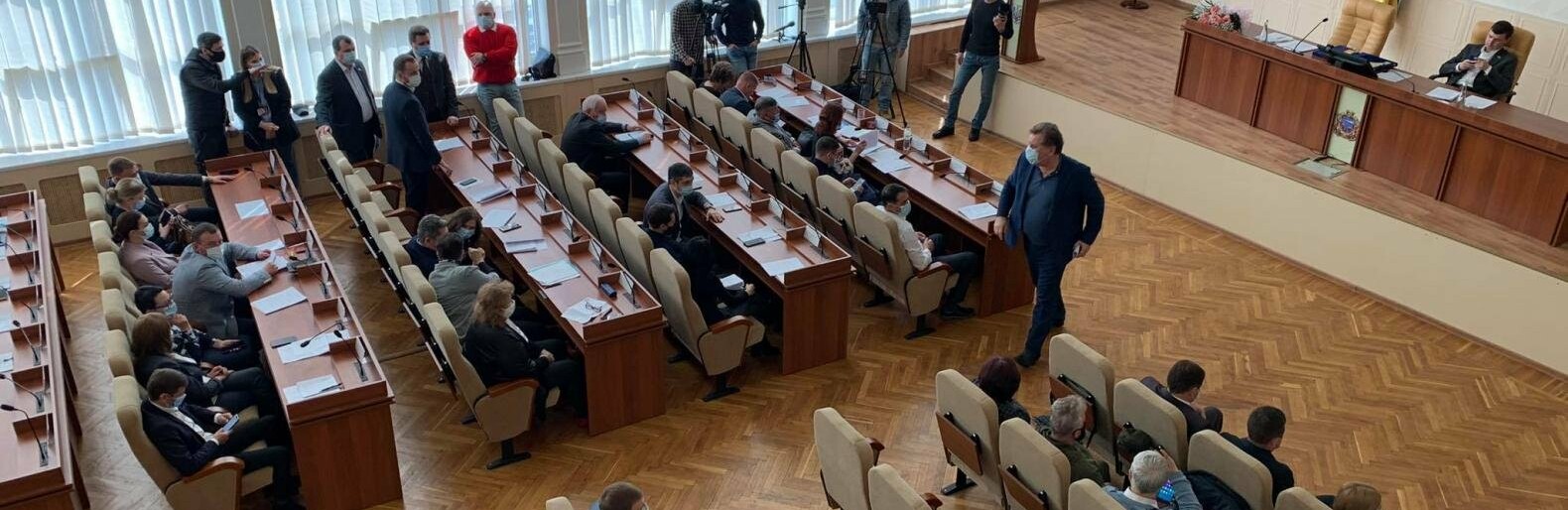 Политическая «оттепель» в Черноморске. Как прошла внеочередная сессия