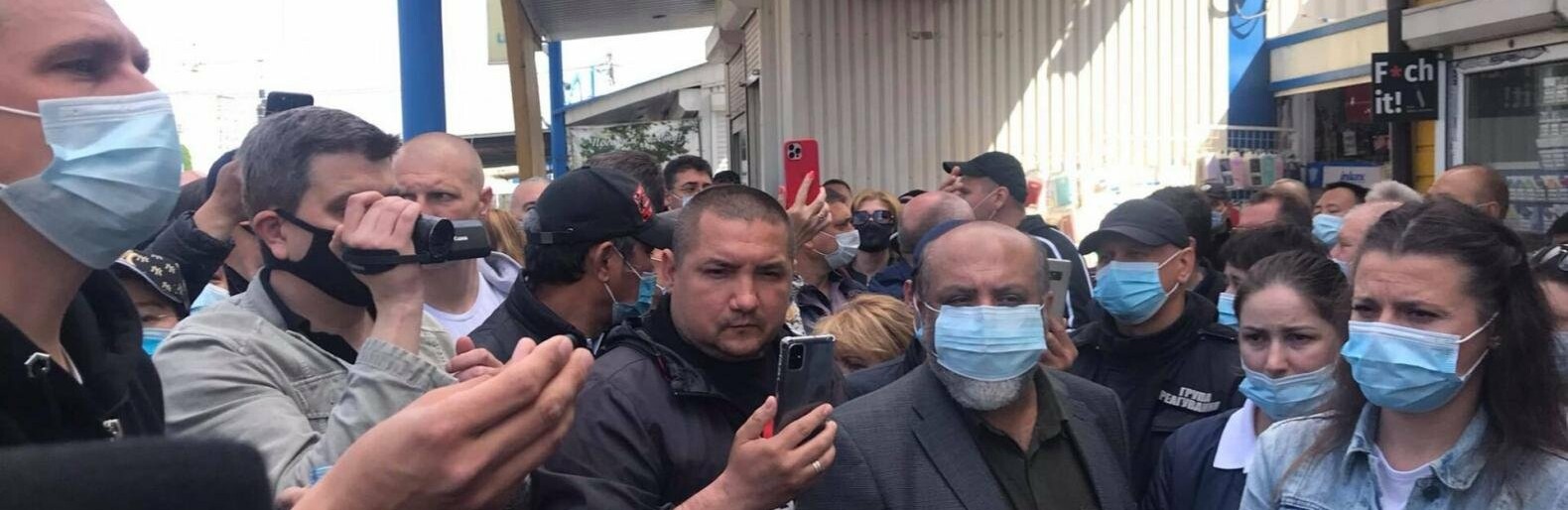 Протест предпринимателей на «7 километре»: благоустройство рынка или махинации